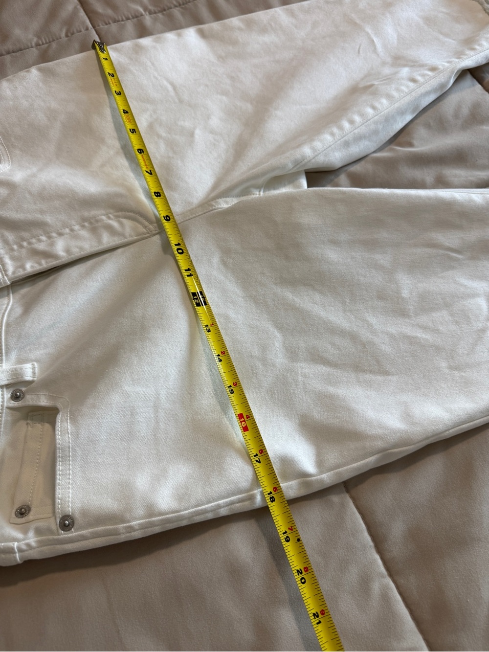 NWT INC Denim White Mid Rise Skinny Jeans Curvy 10/30 Distressed Knee - Picture 8 of 12